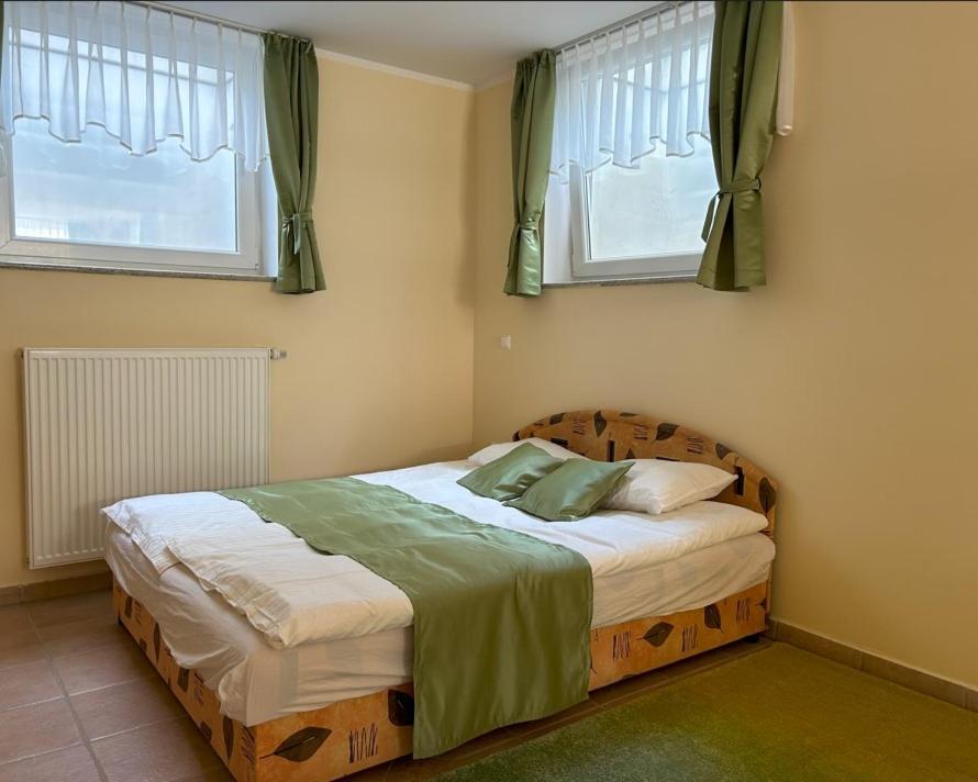 Sos Apartments Radovljica Eksteriør bilde